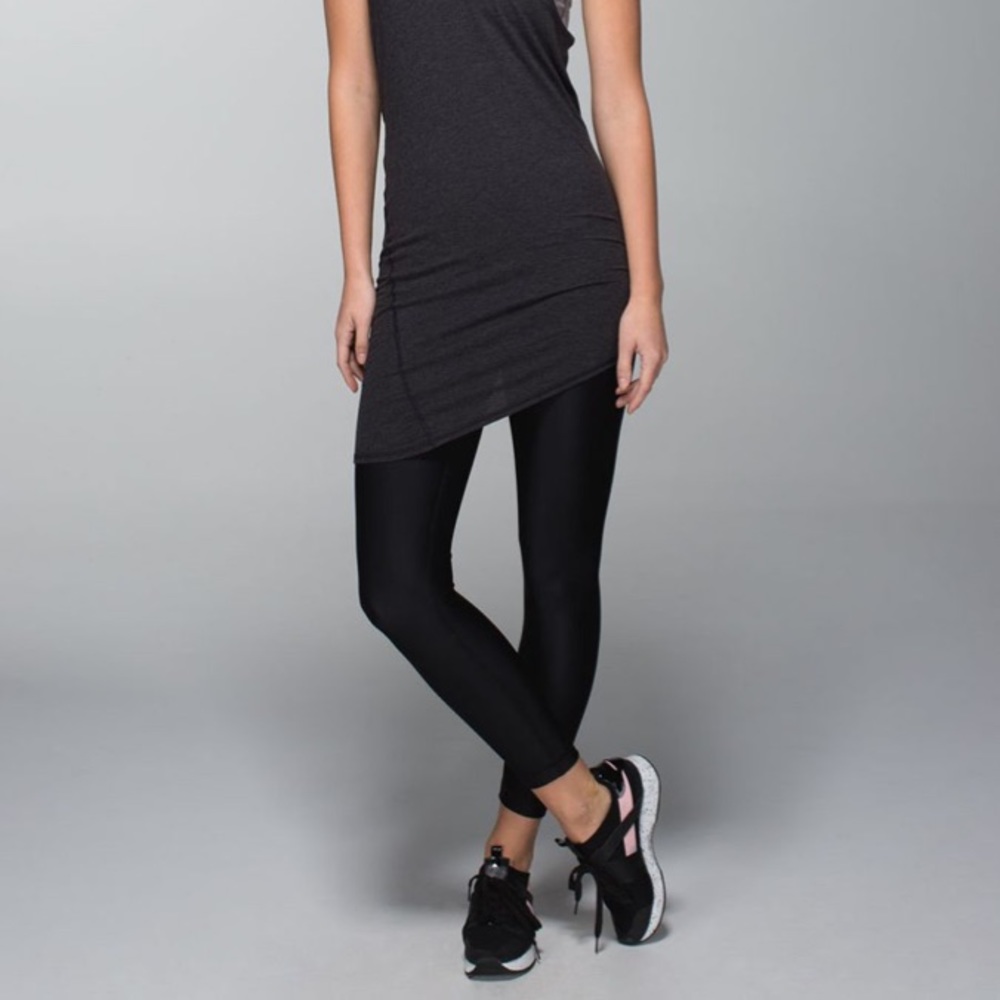 Lululemon torque tank